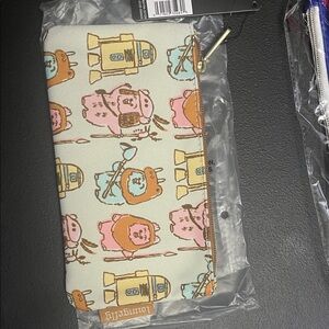 Loungefly Beige and Brown Robot Animal Pouch (Star Wars)